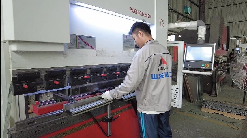 Предел шума листогибочного пресса