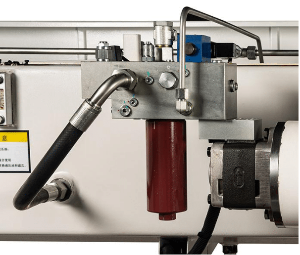 sistema hidráulico de la plegadora cnc