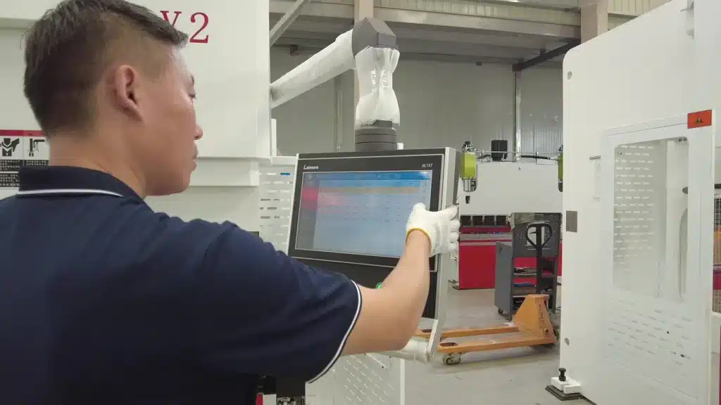 depuración de la fabricación de prensas plegadoras