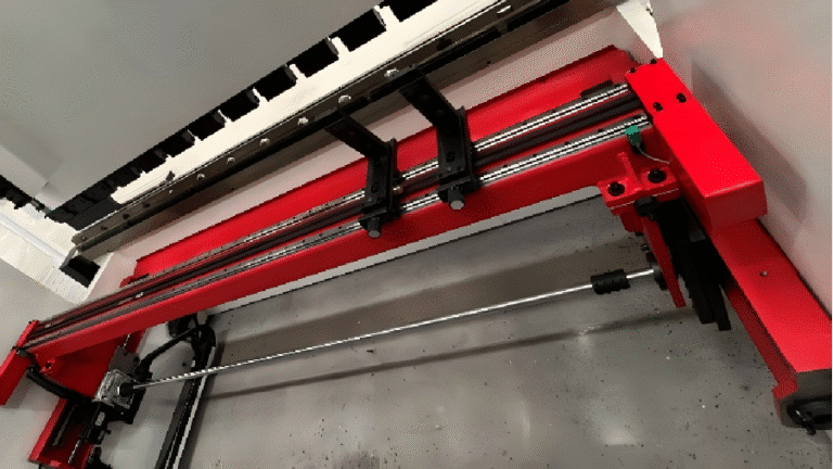 4 Axis CNC Press Brake Backguarge