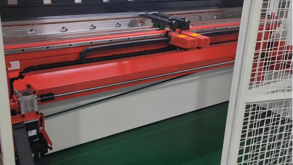 6 Axis cnc press brake backguage